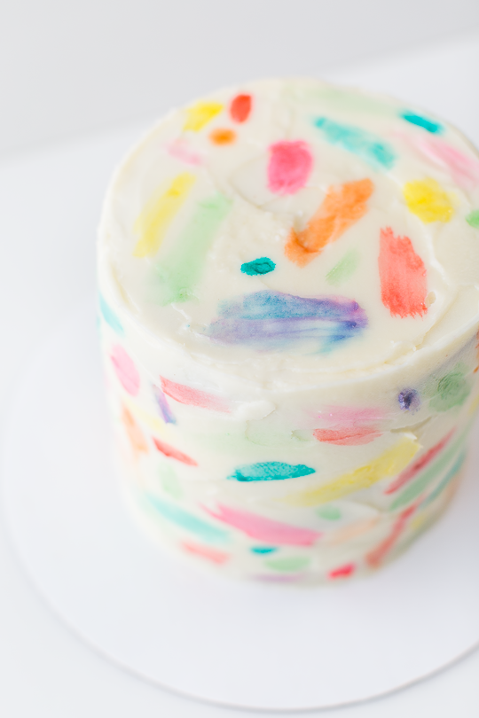 Cool watercolor cake effect