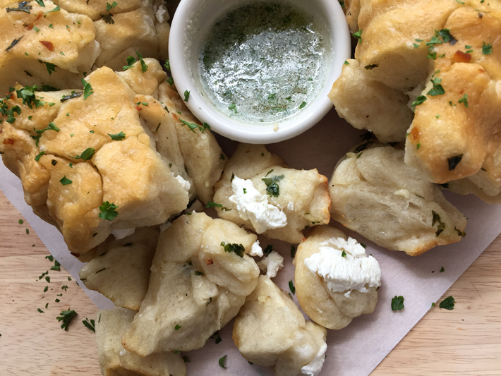 Garlic and Goat Cheese Pull-Apart Bread