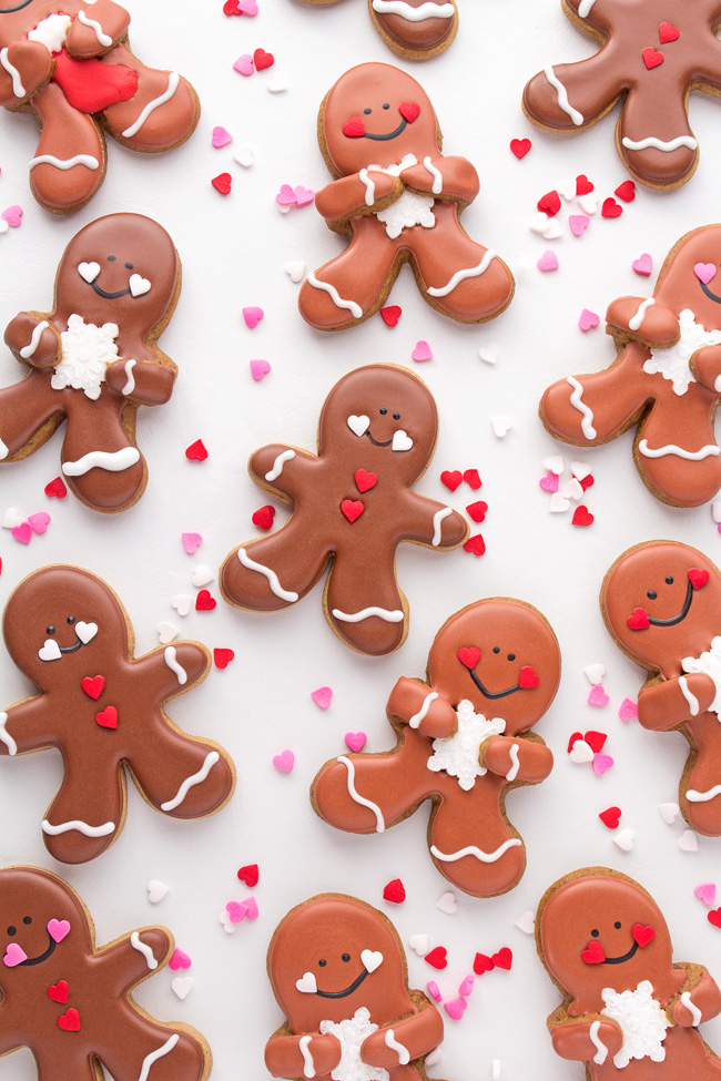 How To Decorate Gingerbread Men That Are Too Cute Craftsy