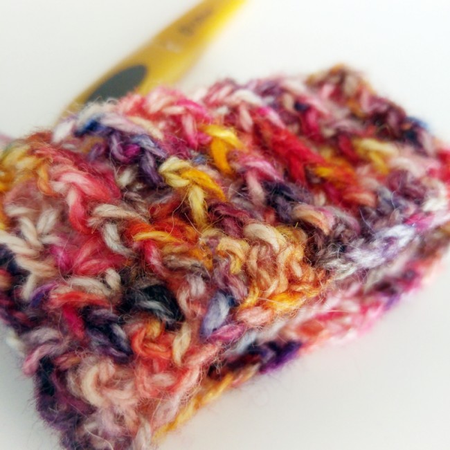 How to crochet a fingerless mitt cuff texture of cuff