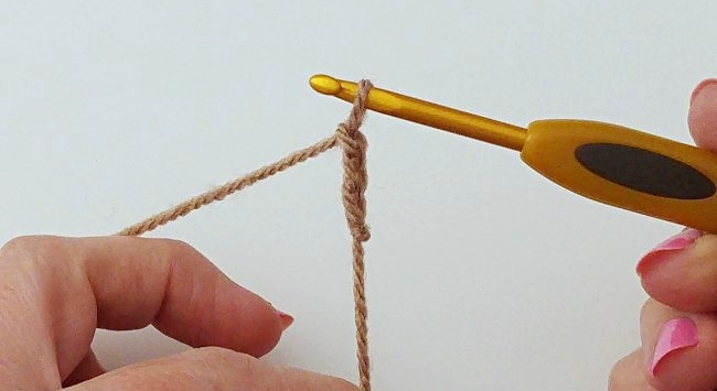 How to crochet fingerless mitts fhdc tutorial 1