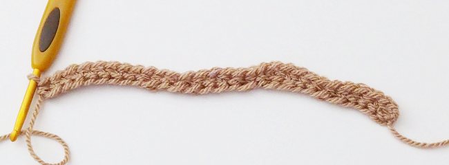 How to crochet fingerless mitts tutorialHow to crochet a fingerless mitt foundation hdc finished