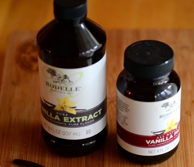 How to Choose & Use Different Kinds of Vanilla Vanilla Extract