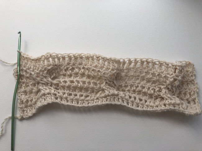 crochet cup cozy in seven rows