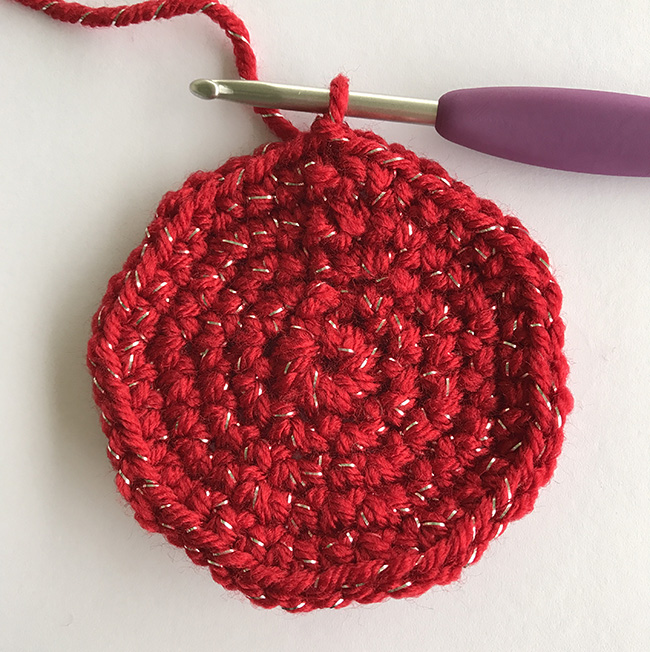 large red round crochet circle