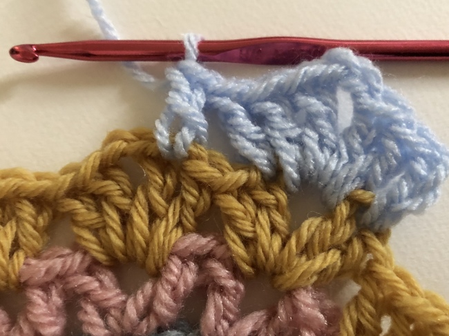 crochet ripple round 5