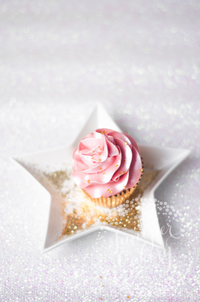 How to make sparkly buttercream