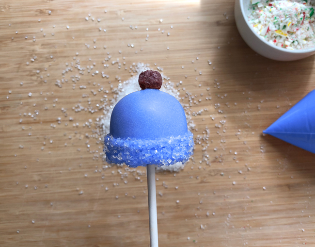 Winter hat cake pop