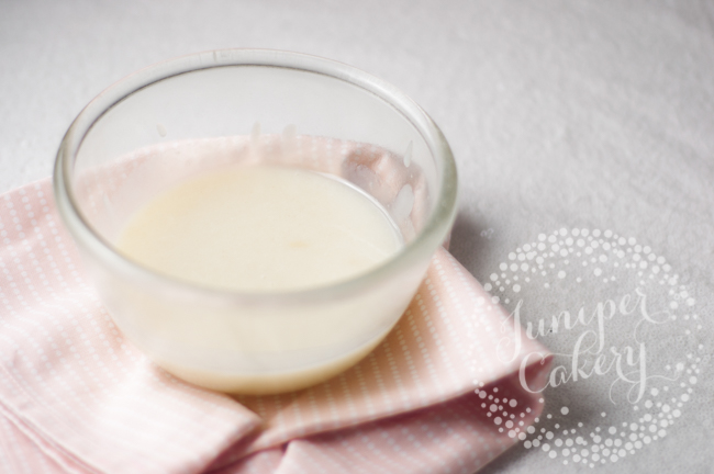 No powdered sugar? Try this powdered sugar free frosting recipe