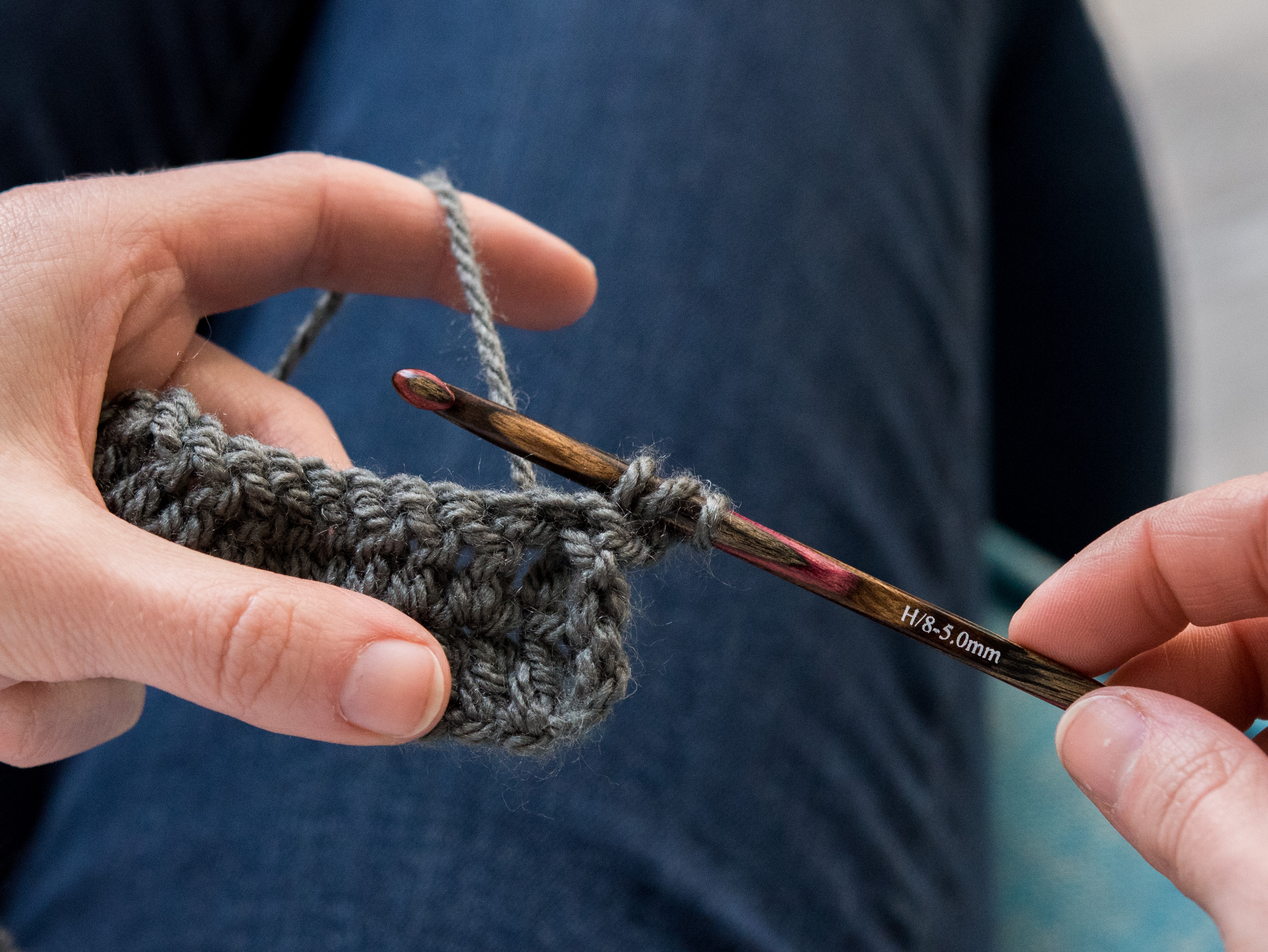 Making a back post double crochet stitch