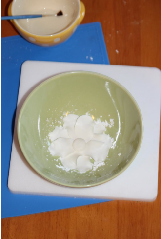 Adding the Center for the Sugar Flower
