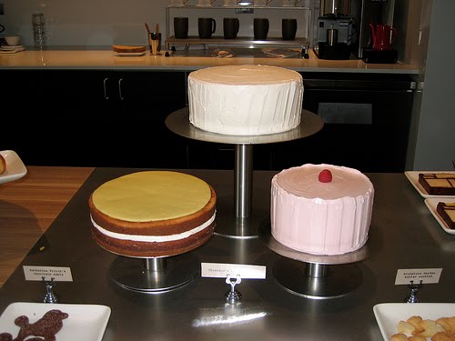 Thiebaud Cakes