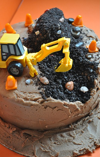 construction site cake