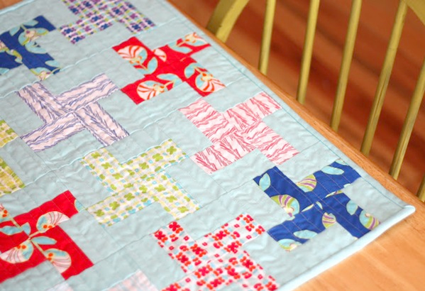 retro mini quilt as placemat