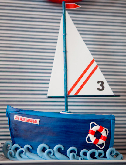 boat cake