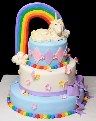 pastel unicorn cake