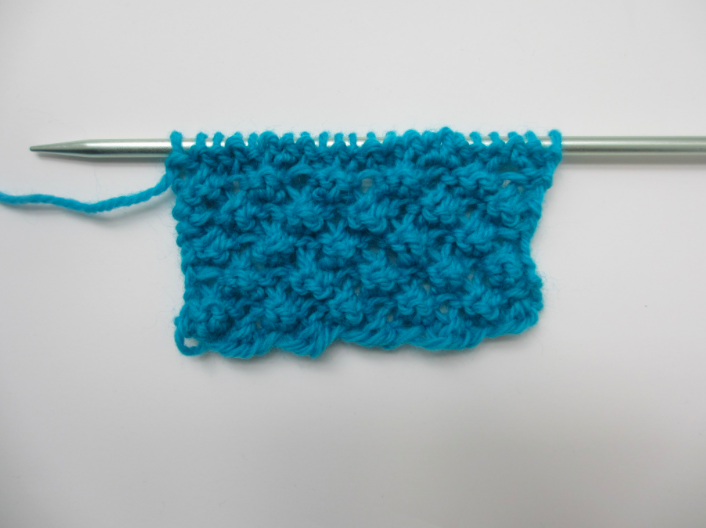 trinity knit stitch - Swatch on Needle