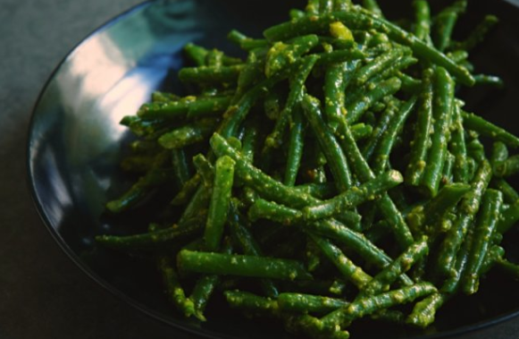 Green Beans in a Bowl