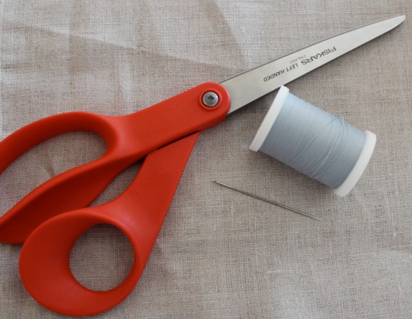 Scissors and Bobbin with Grey Thread