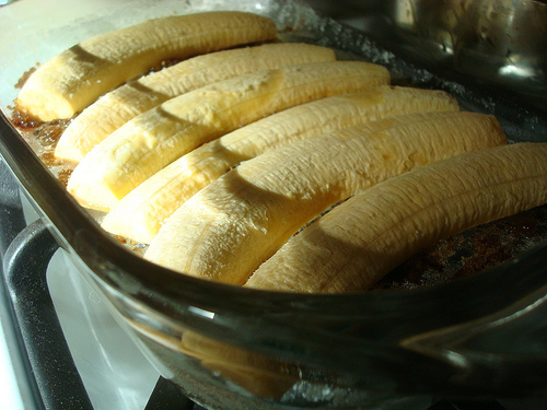 Plátanos en bandeja de horno 