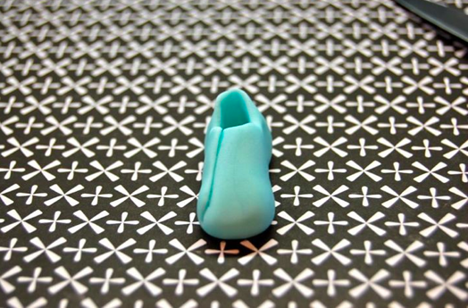 Close Up of Front of Shoe-Shaped Fondant