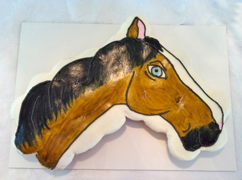 Cupcakes in Shape of A Horse Head 