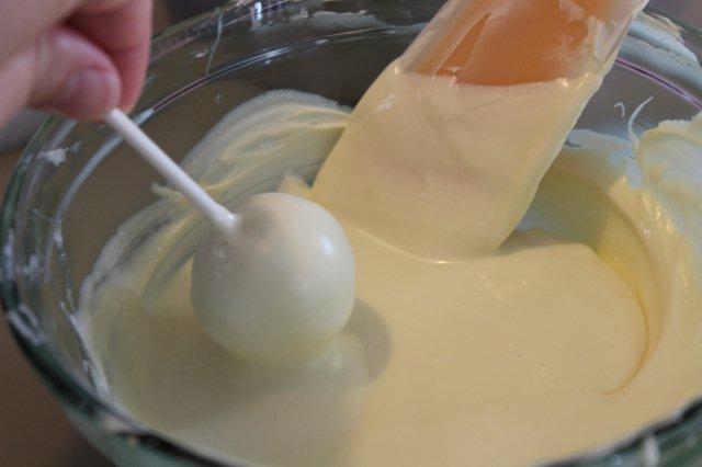 In-Process: Dipping Cake Pop into Melted Candy Melts