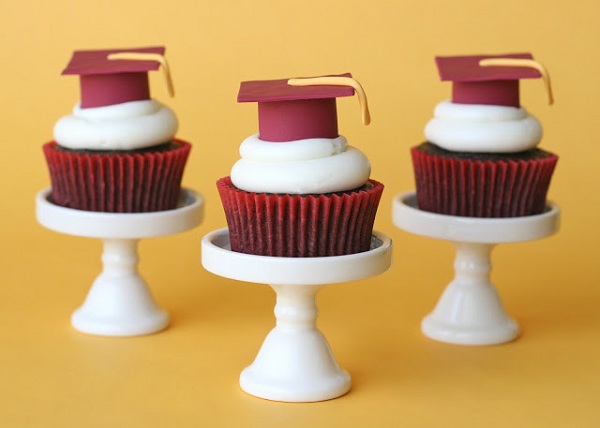 Graduation Hat Fondant Toppers on Three Cupcakes on Stands 