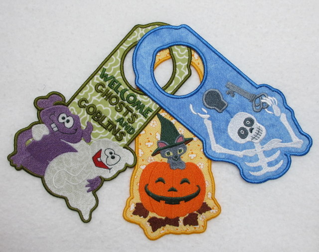 Halloween-Themed Gift Tags