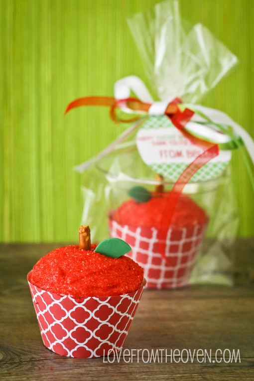 Cupcake Decorated to Look Like Apple