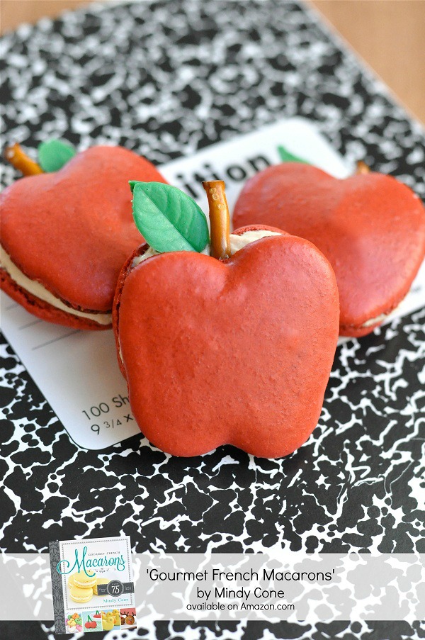 Apple-Shaped Macaroons