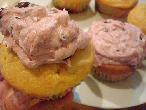 Icing Cupcakes with Cherries Jubilee Frosting