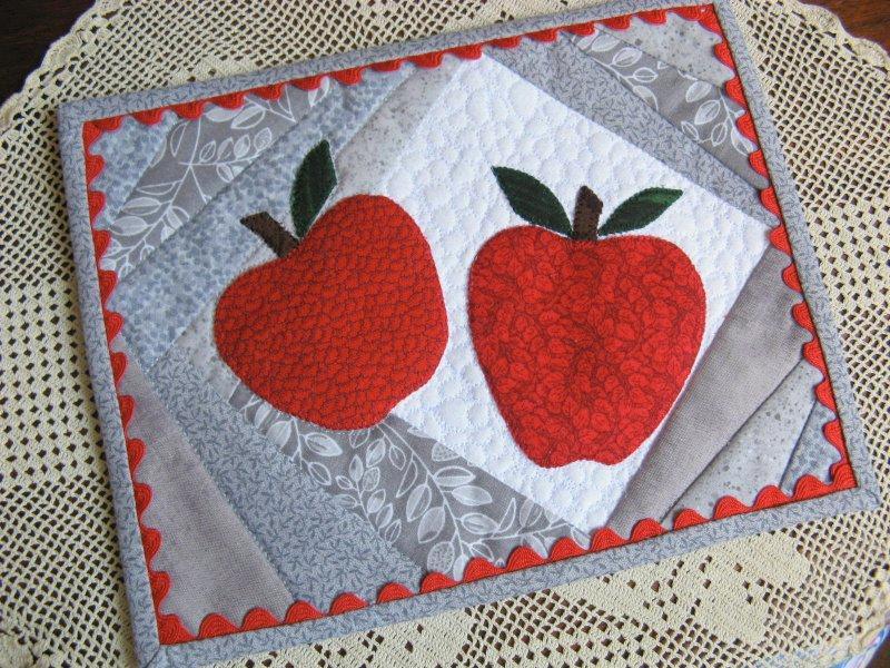 Placemats Featuring Two Apples 