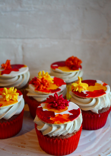 Cupcakes Topped with Completed Cupcake Toppers