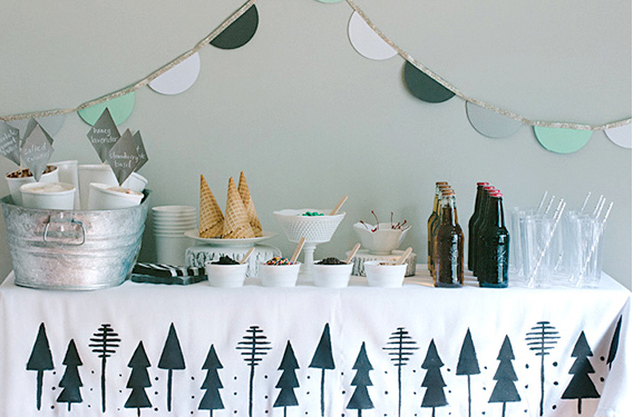 Green-Themed Ice Cream Dessert Table