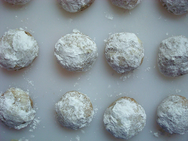 Rows of Snowball Cookies