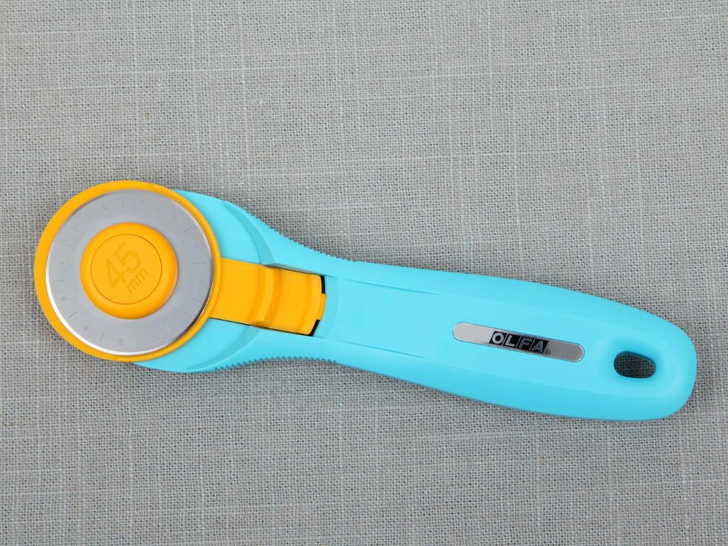 Rotary Cutter for Sewing