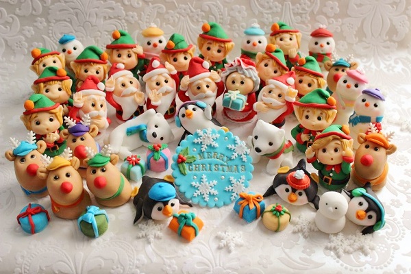 Christmas Character Cupcakes 