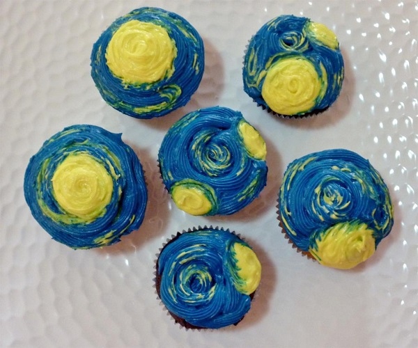 Starry Night Cupcakes 