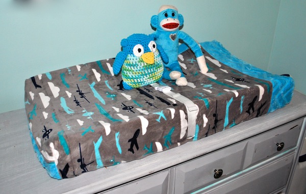 Airplane-Themed Changing Pad with Minky Fabric 