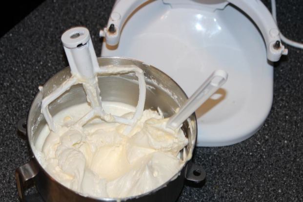 Mixing Buttercream