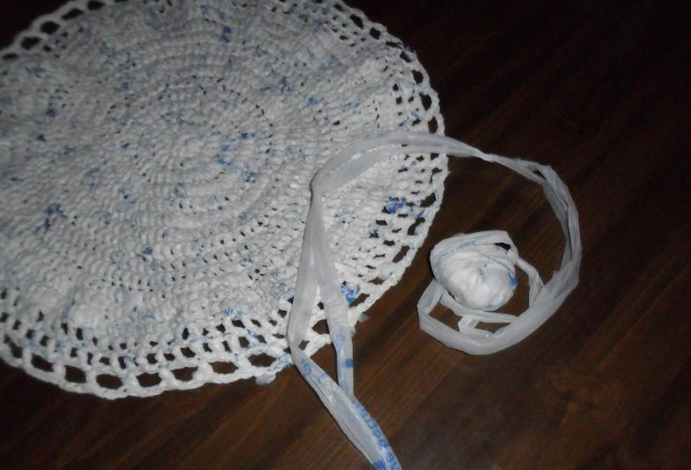 Mat Made with Plarn - Bluprint Member Project