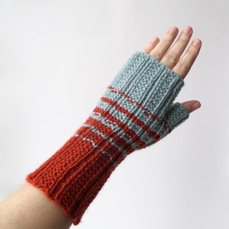 Two Color Knitted Fingerless Gloves