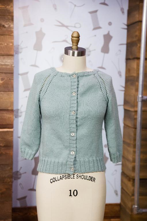 Knit cardigan using stockinette stitch