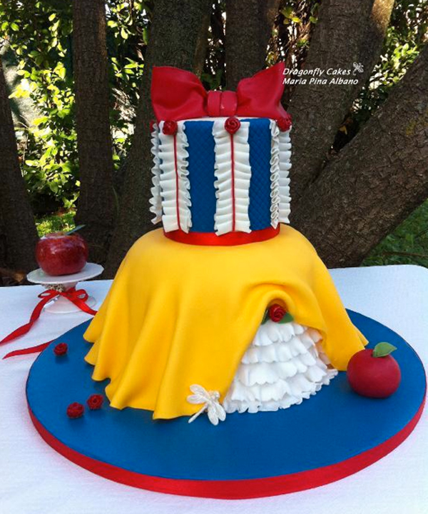 Ruffled Snow White Cake - Cake by Bluprint Member