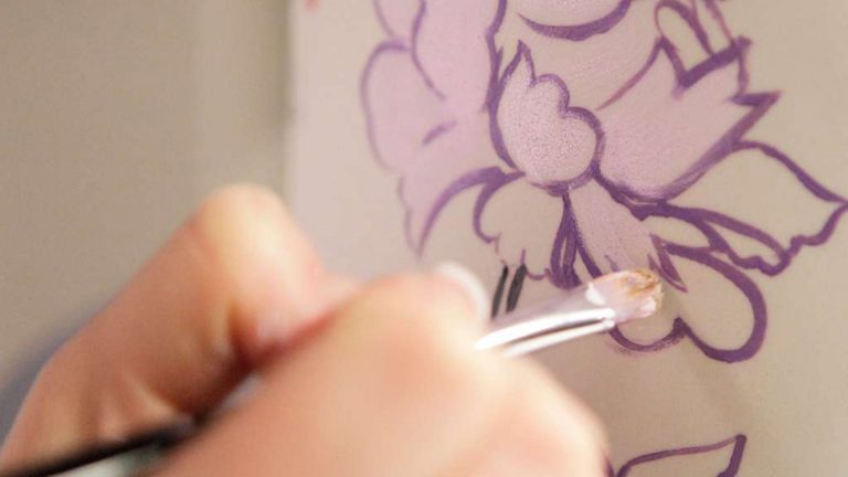 El pastel pintado a manoproduct featured image thumbnail.