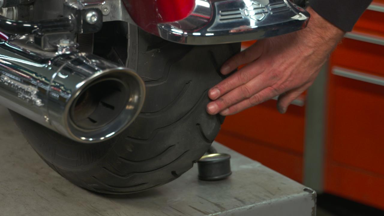 Harley Rear Tire Pressure Inspect Tread Fix My Hog