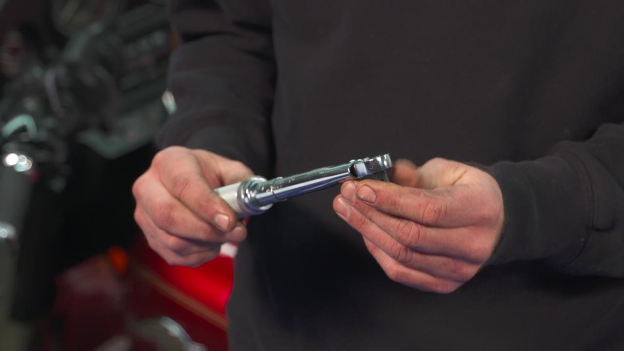How to Use a Torque Wrench for Motorcycle Repair Fix My Hog Fix My Hog