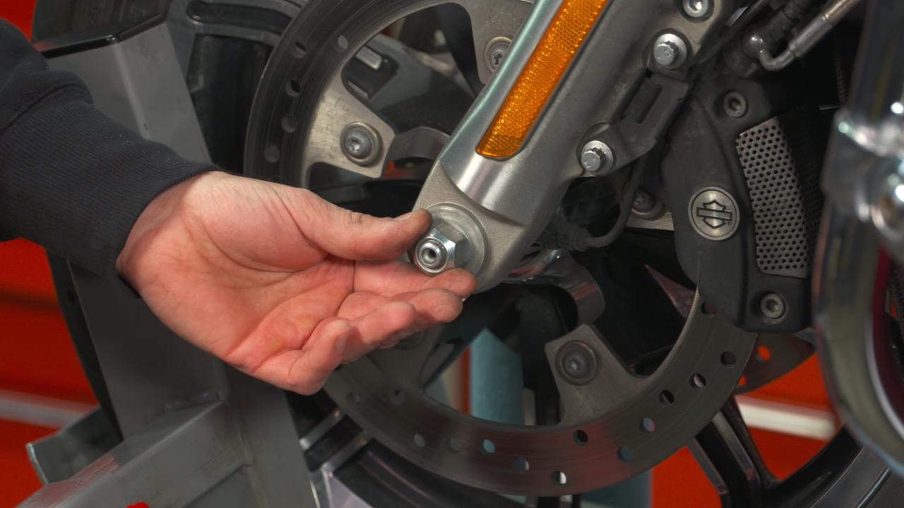 How to Your Harley's Front Axle Nut Torque | Fix My Hog