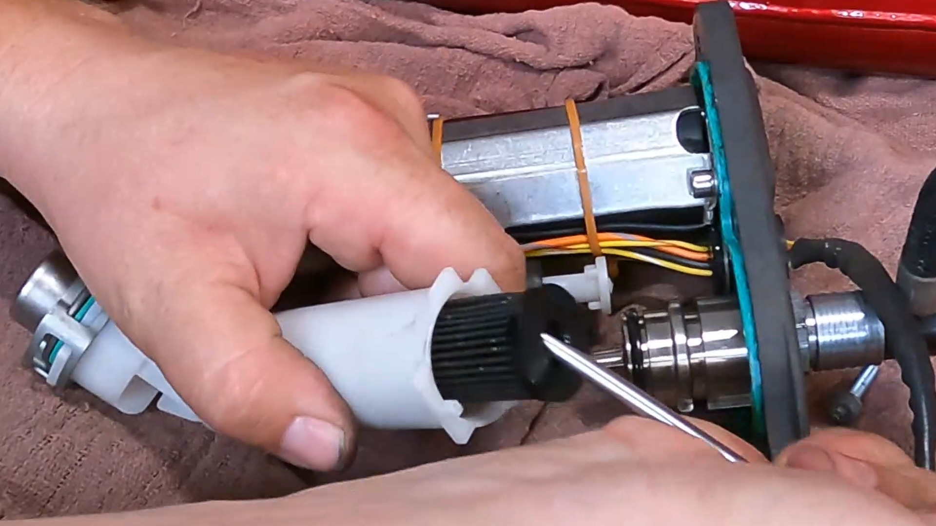 2013 INTERNATIONAL WORKSTAR FUEL FILTER LOCATION intelligence overview